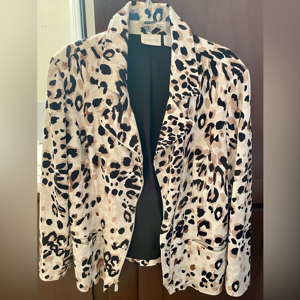 Leopard blazer
